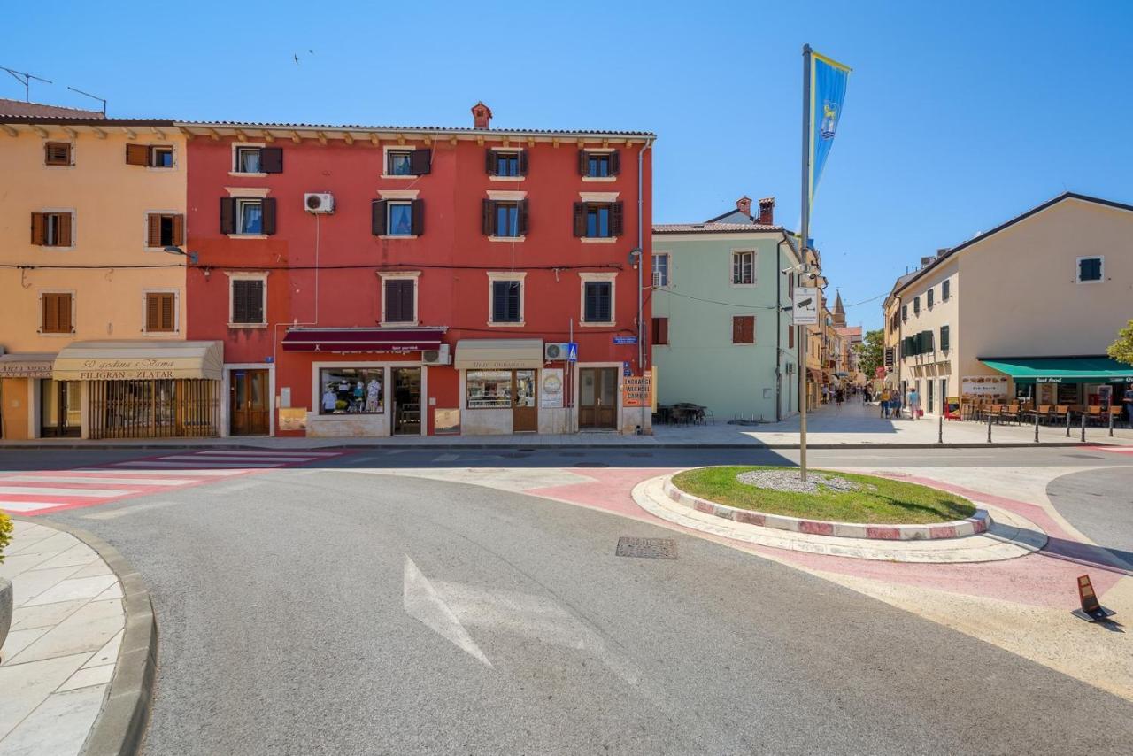 Apartments Dante Umag Exterior photo